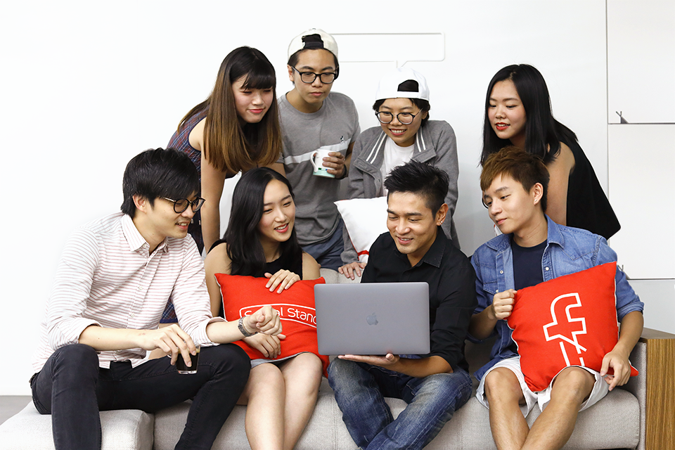 Clickworkz Solution | About Us